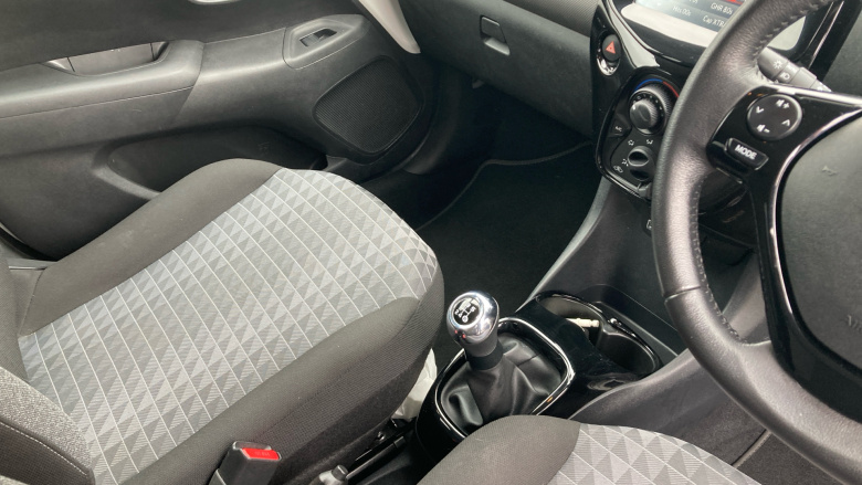 Peugeot 108 1.0 72 Allure 5dr Petrol Hatchback